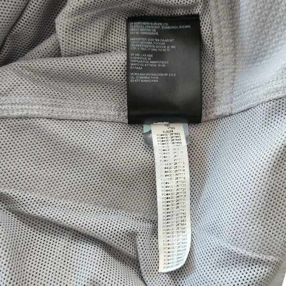 The North Face Men's Size 38 Meld Grey Rolling Sun FlashDry Shorts - Picture 13 of 13